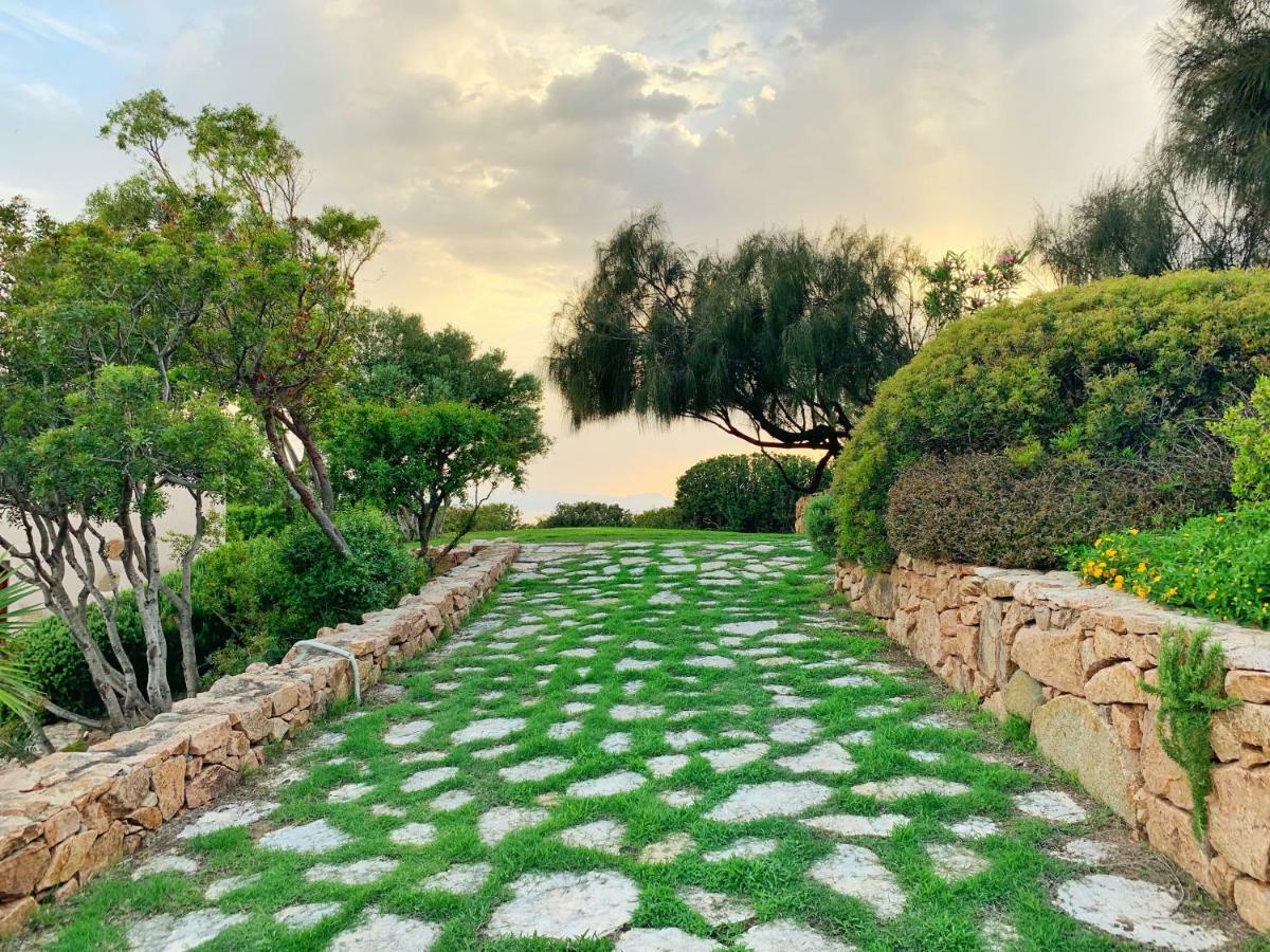 Angolo Di Paradiso Sul Mare Geremeas Exterior photo